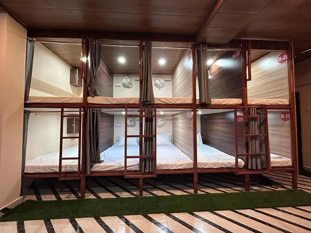 Pensjonat Shri Sarvad Ac Rooms & Dormitory Waranasi